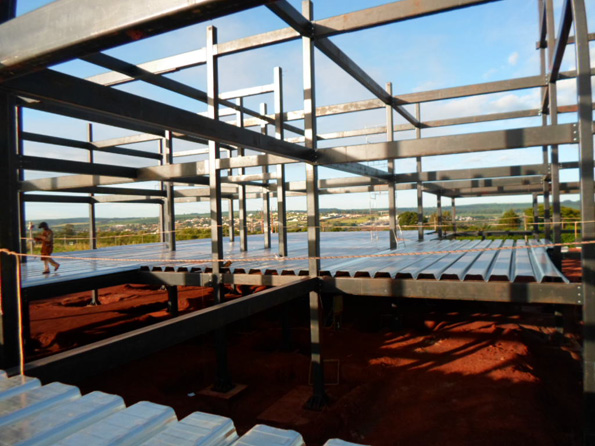 Estrutura met�lica - Steel deck em 25/02/2013